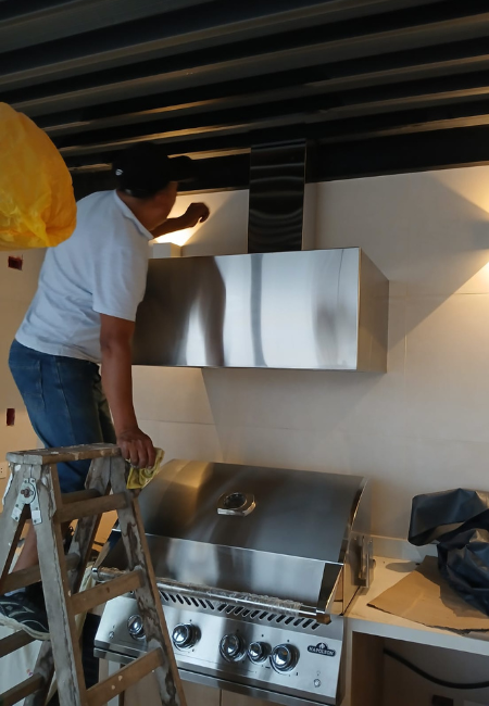 Instalación de campana rectangular