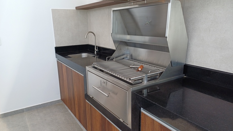 Parrilla con caja china con tapa 