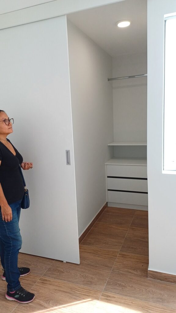 Closet de dormitorio 