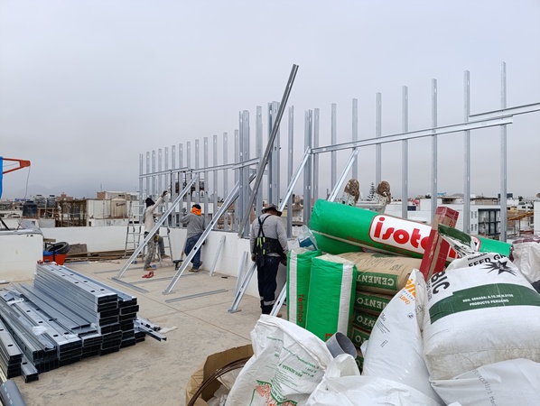 Instalacion de parantes de drywall