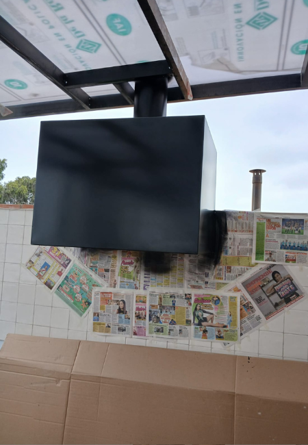 Campana rectangular negra decorativa