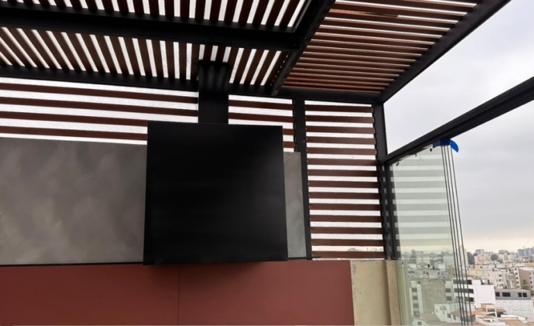 Campana rectangular de acero galvanizado negro